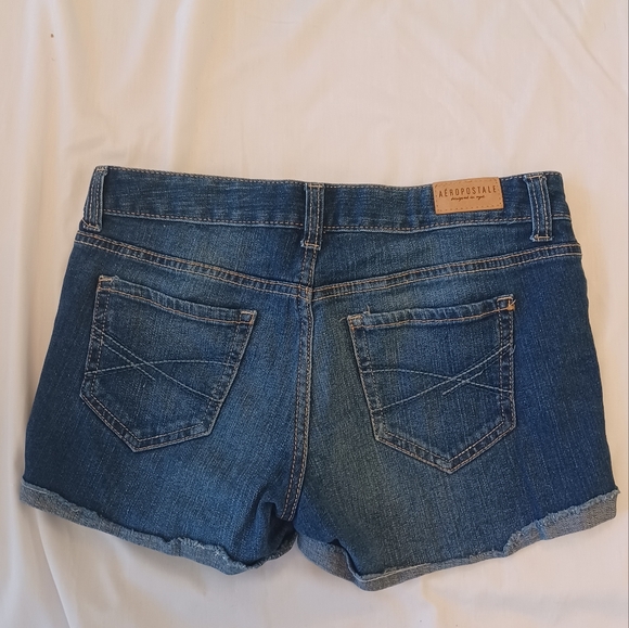 Aeropostale Midi Shorts - Picture 2 of 4